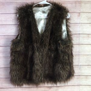 WD.NY Dark Brown Faux Fur Vest SzXL‎